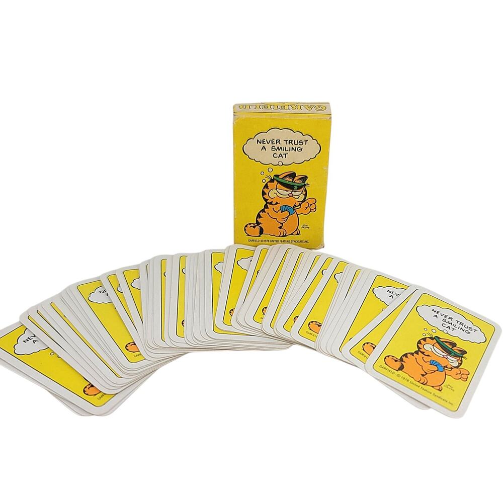 Vintage 1978 Garfield Mini Playing Cards Dakin Hong Kong Complete CL30